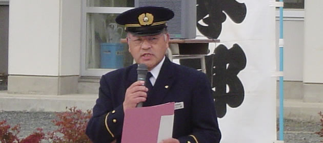 講評を述べられる古川消防指令長