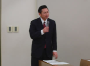司会の小原1学年PTA副会長